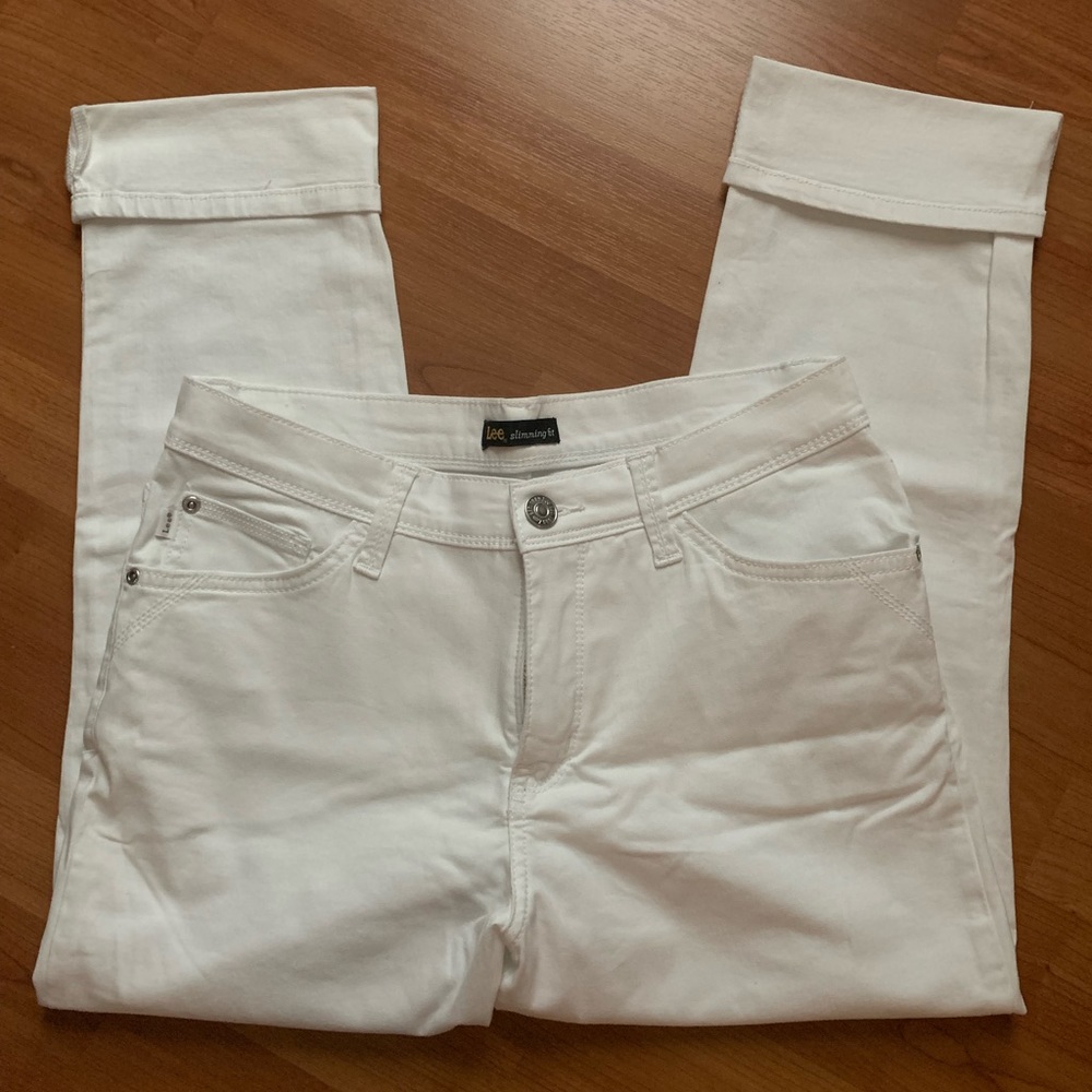 Lee Slimming Fit Cropped Jeans